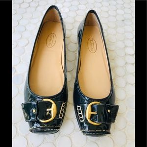 Talbots “Like New” Navy Patent Leather Gold Buckle Square Toe Flats - size 7 1/2